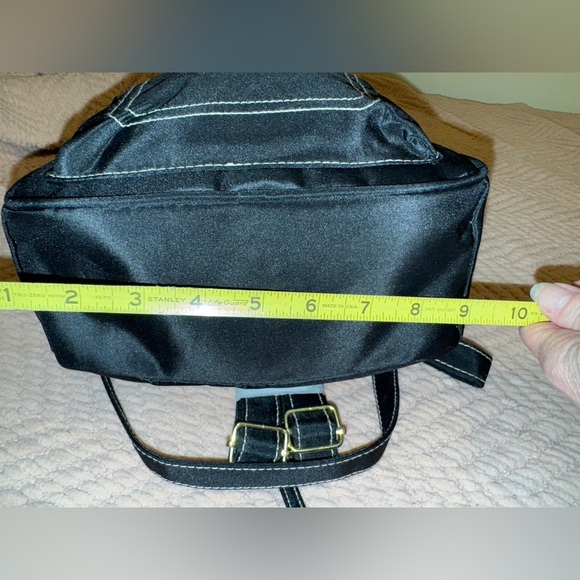 Stone Mountain five Way Backpack with Gold Accents. Adjustable straps. NWT - Picture 9 of 12